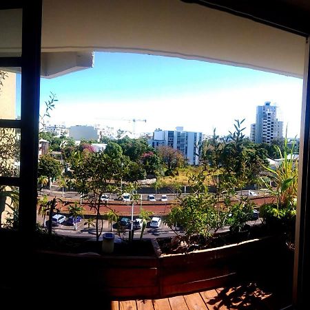 Апартаменти Loft Mezzanine Verriere Avec Vue Сен-Дені Екстер'єр фото