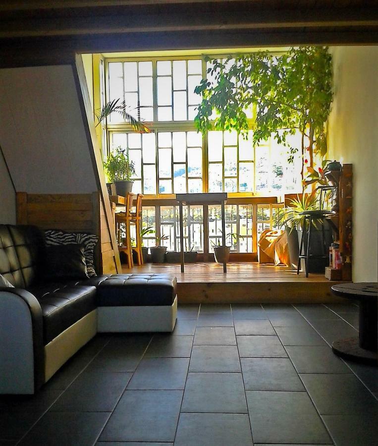 Апартаменти Loft Mezzanine Verriere Avec Vue Сен-Дені Екстер'єр фото
